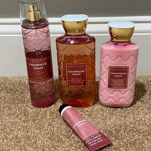 Bath & Body Works Champagne Toast Bath & Body Set - Pink